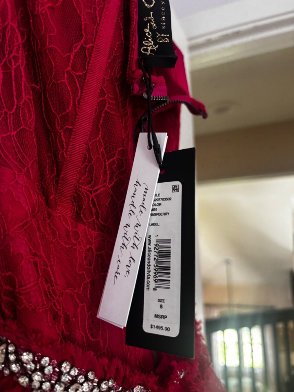 Alice and Olivia gown size 8, new with tags - Picture 4 of 4